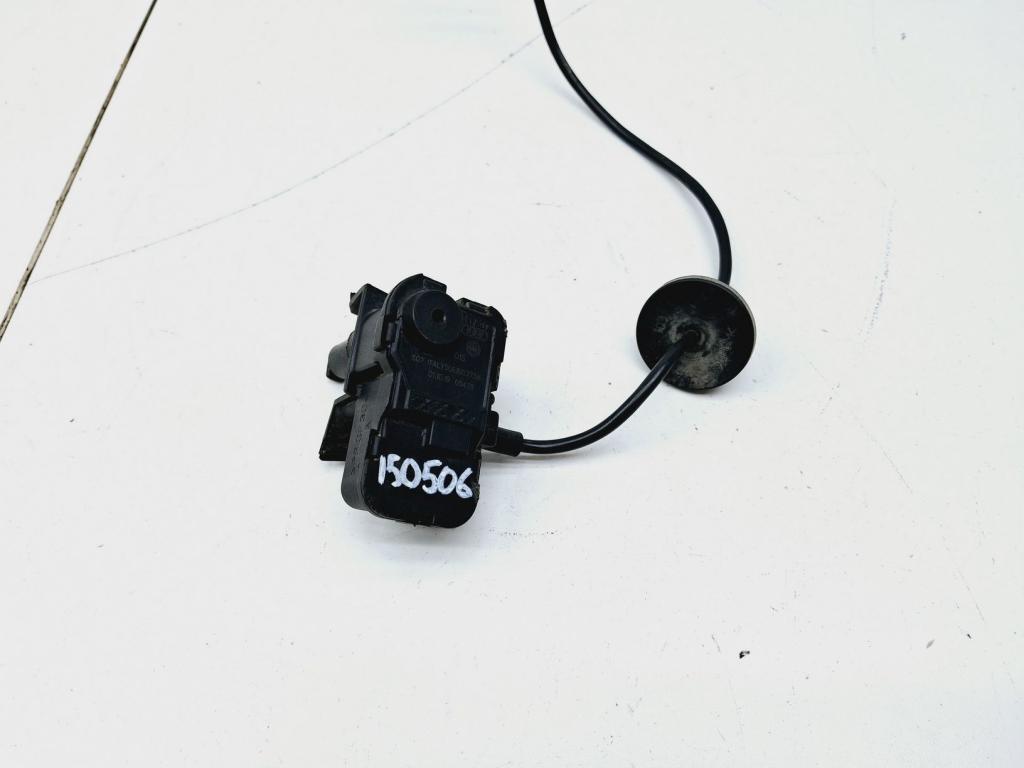 Активатор замка крышки бензобака, 1500 рублей, Пермь