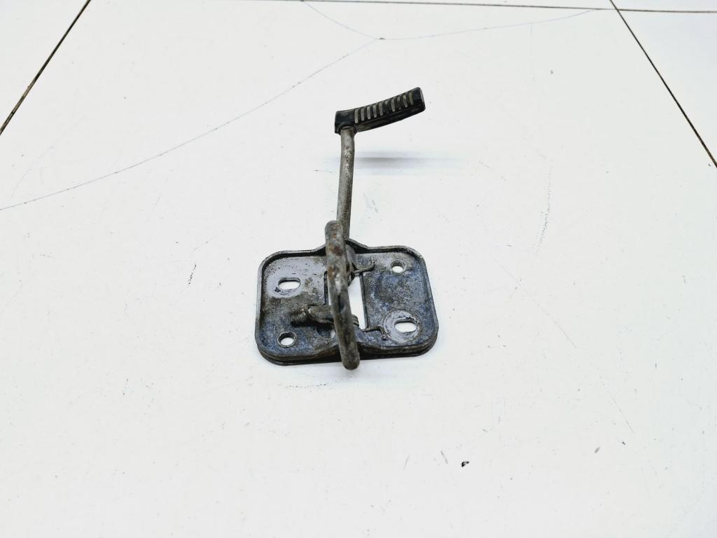 Крючок капота, 1200 рублей, Пермь