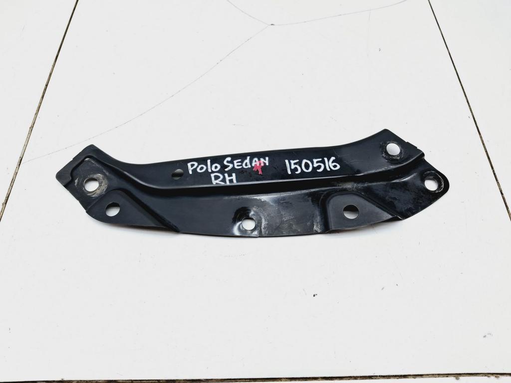 Кронштейн фар правый, 1000 рублей, Пермь