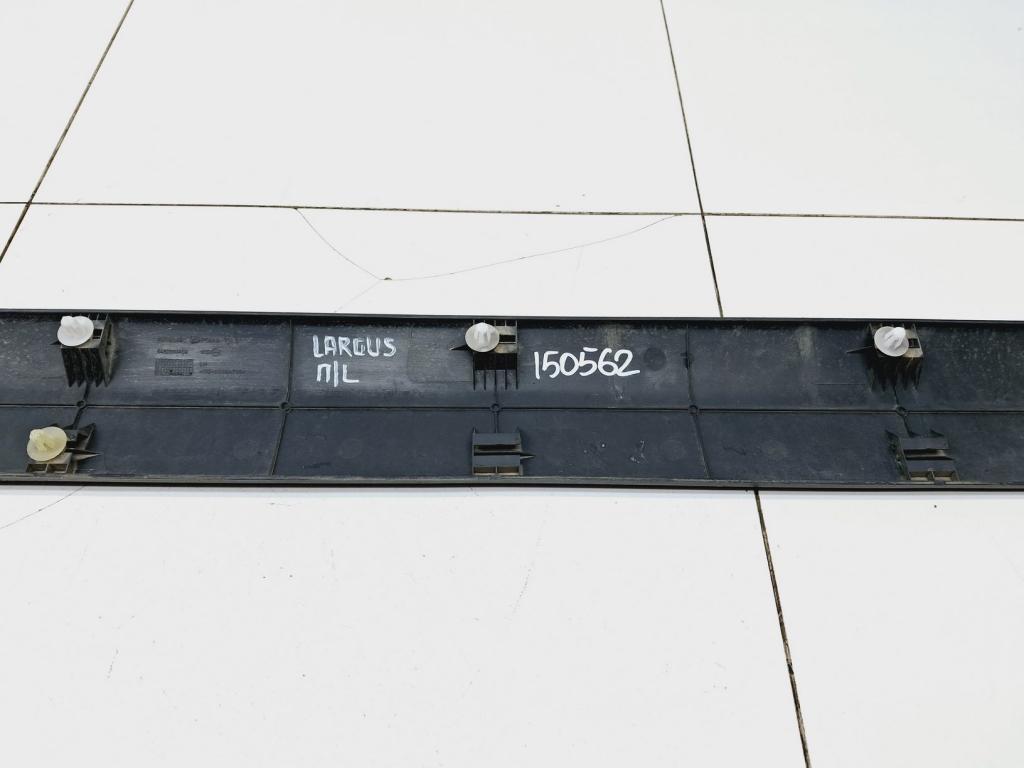 Молдинг передней левой двери, 700 рублей, Пермь