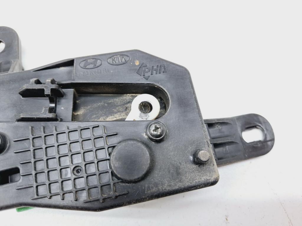 Активатор замка крышки бензобака, 1000 рублей, Пермь