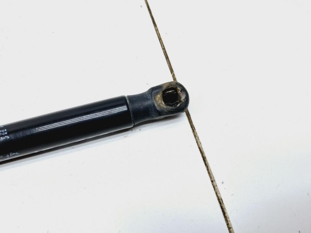 Амортизатор двери багажника, 500 рублей, Пермь