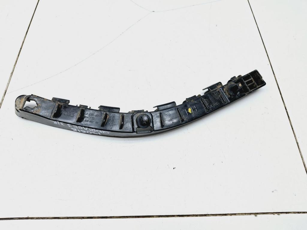 Кронштейн заднего бампера правый, 700 рублей, Пермь