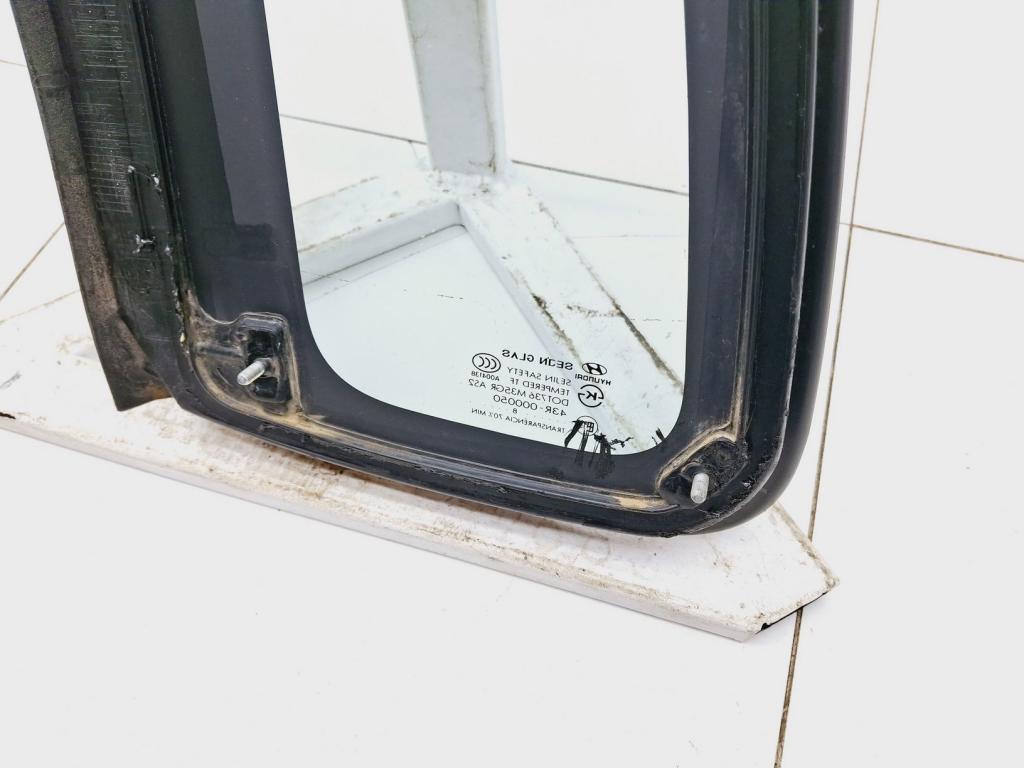 Стекло кузовное глухое правое, 1500 рублей, Пермь