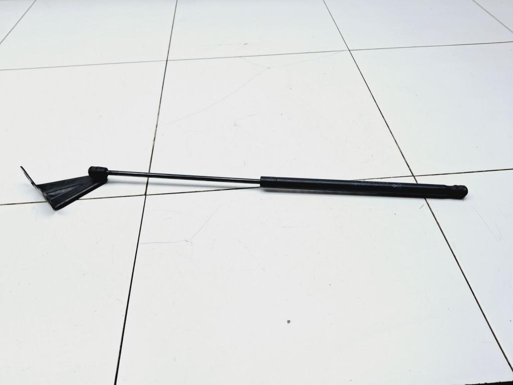 Амортизатор капота, 1500 рублей, Пермь