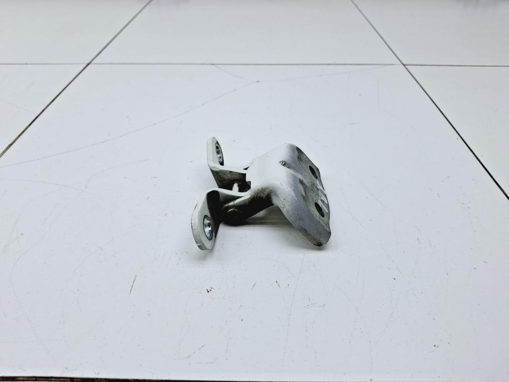 Петля двери задней левой верхняя, 1000 рублей, Пермь