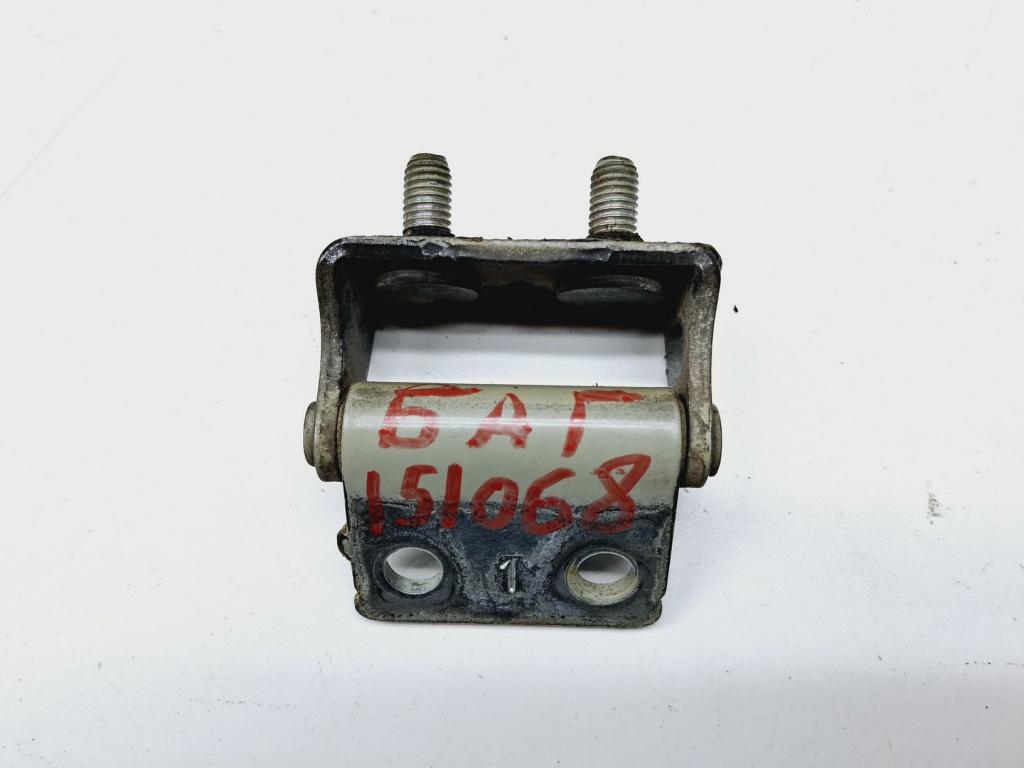 Петля двери багажника, 500 рублей, Пермь