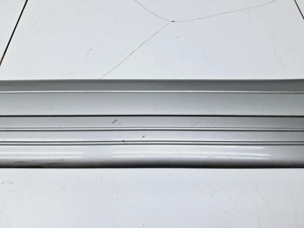 Молдинг задней левой двери, 2000 рублей, Пермь