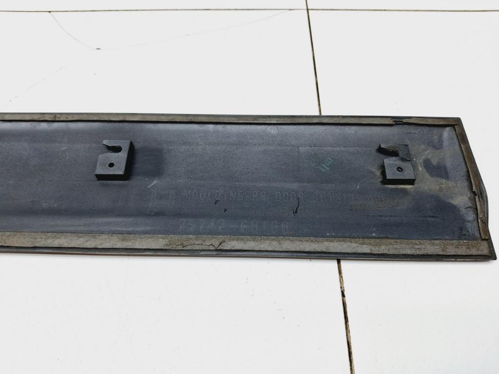 Молдинг задней левой двери, 2000 рублей, Пермь