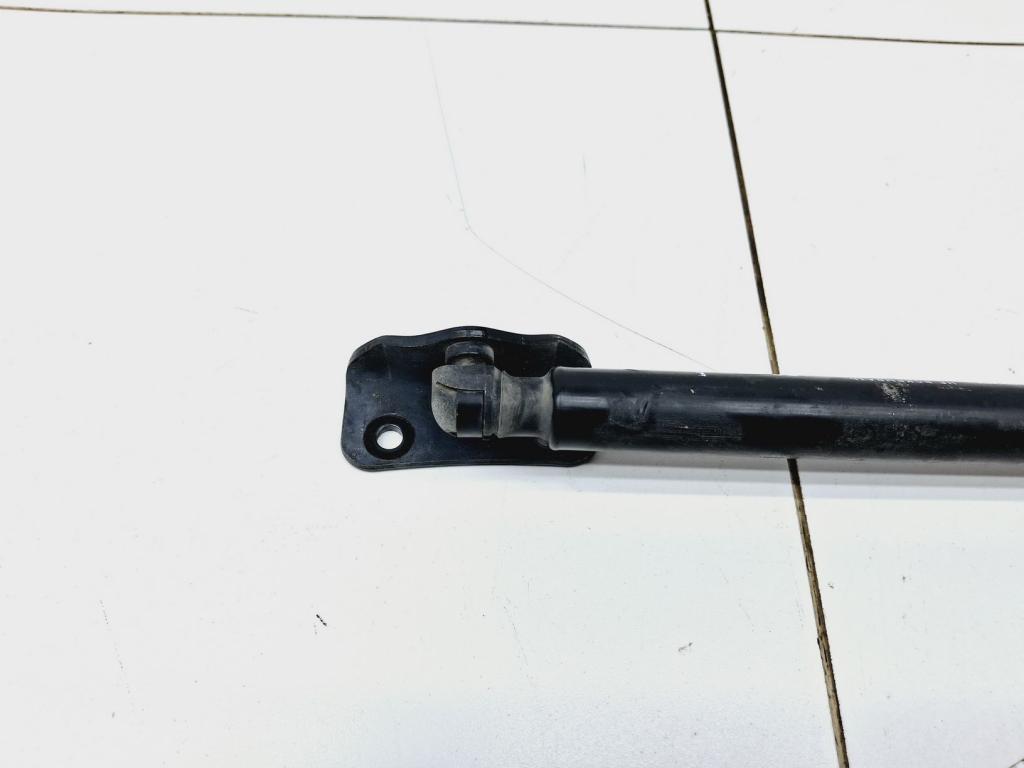 Амортизатор двери багажника, 500 рублей, Пермь