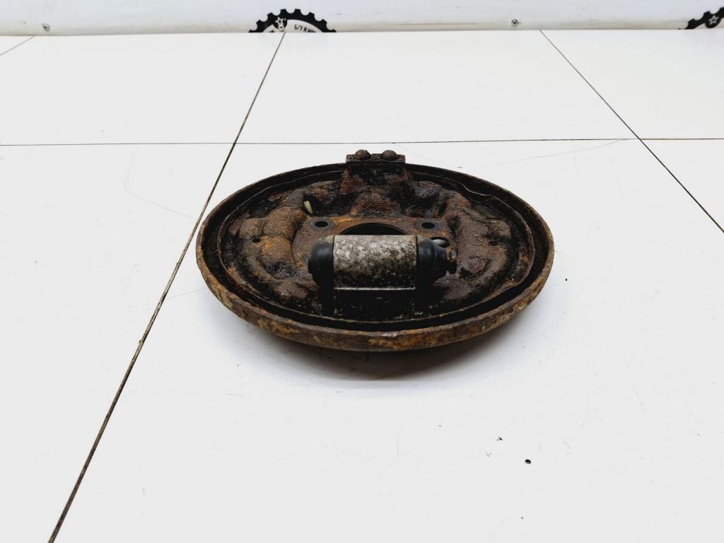 Щит опорный задний левый, 1500 рублей, Пермь