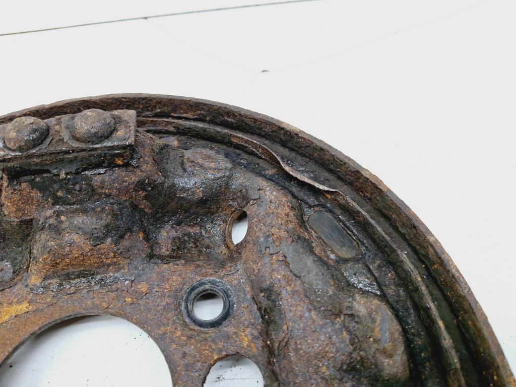 Щит опорный задний левый, 1500 рублей, Пермь