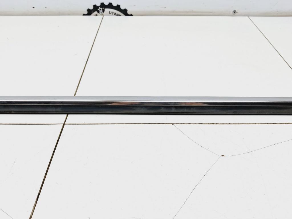 Накладка стекла заднего правого, 1000 рублей, Пермь