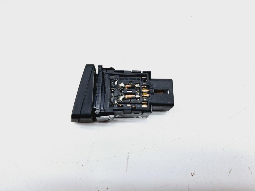 Кнопка противотуманки, 500 рублей, Пермь