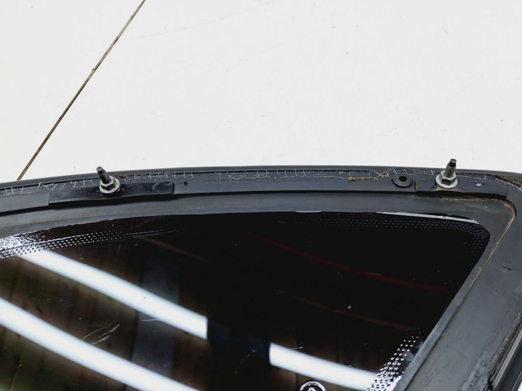 Стекло кузовное глухое правое, 1000 рублей, Пермь