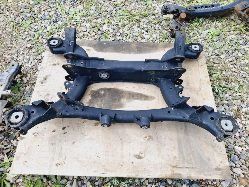 Балка задняя, 6000 рублей, Пермь