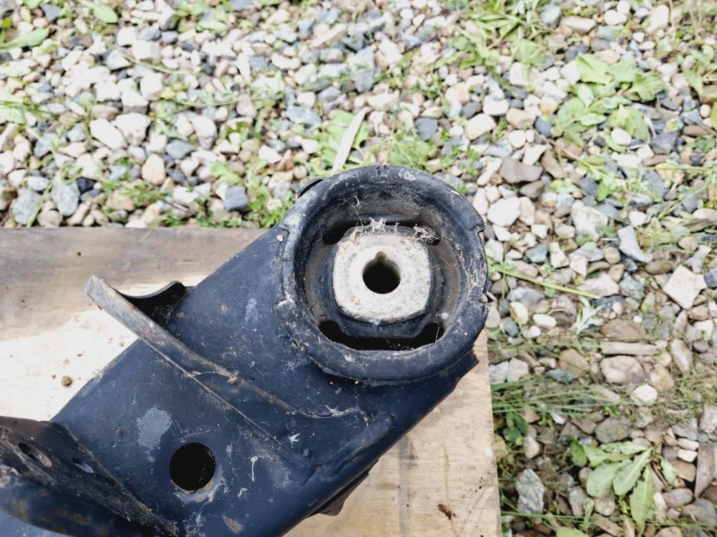 Балка задняя, 6000 рублей, Пермь