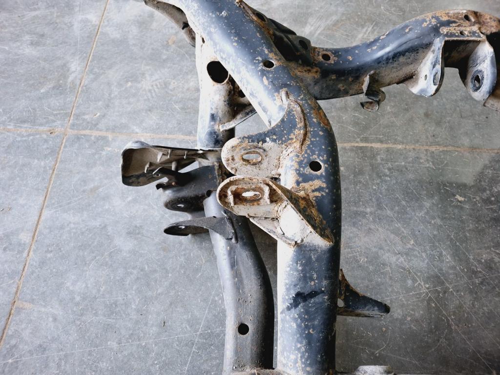 Балка задняя, 4000 рублей, Пермь