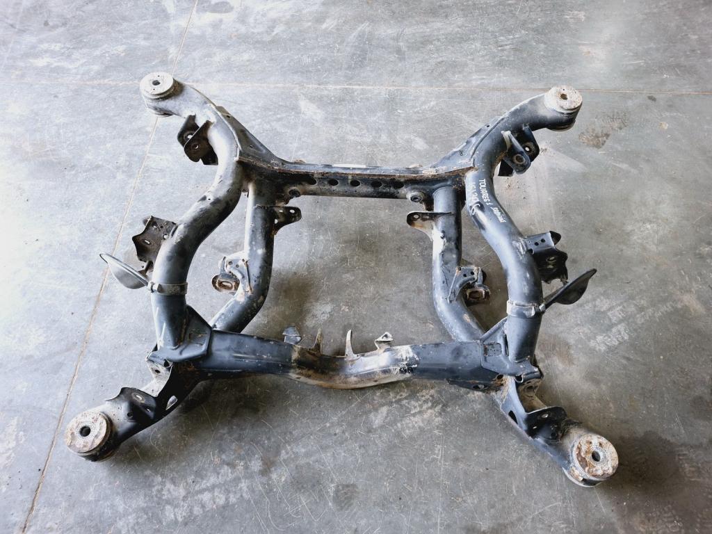 Балка задняя, 4000 рублей, Пермь