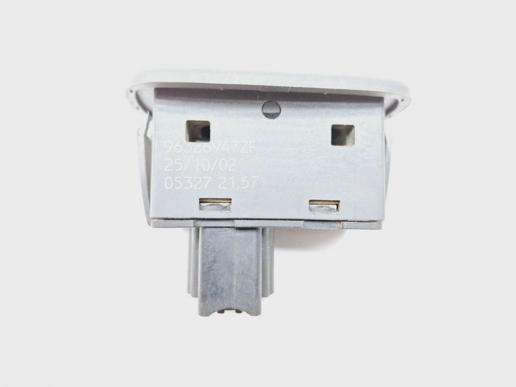 Кнопка стеклоподъемника, 1000 рублей, Пермь