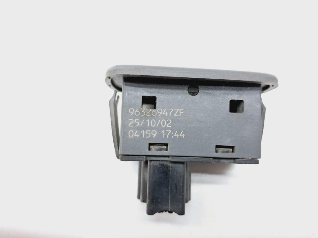 Кнопка стеклоподъемника, 1000 рублей, Пермь