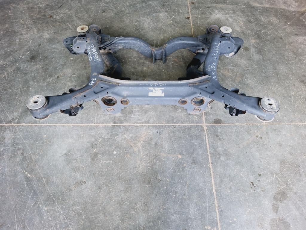 Балка задняя, 4000 рублей, Пермь