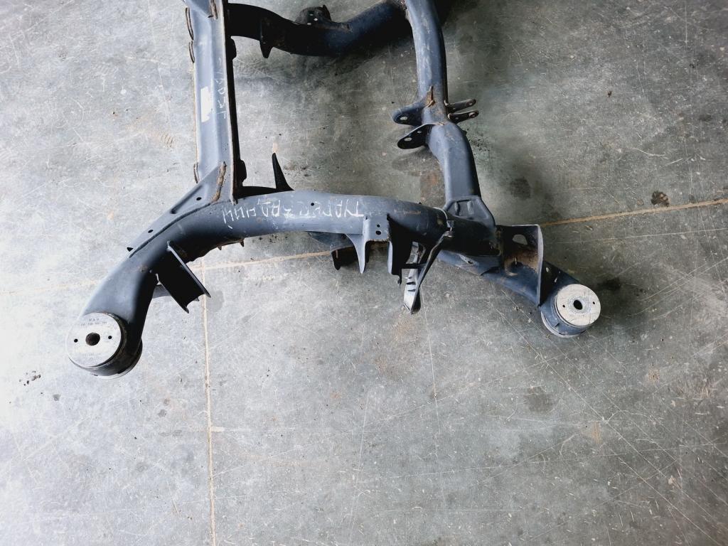 Балка задняя, 4000 рублей, Пермь