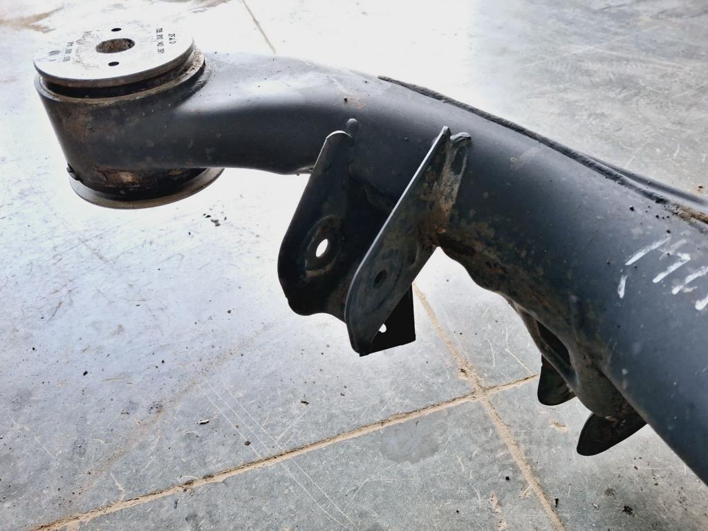 Балка задняя, 4000 рублей, Пермь