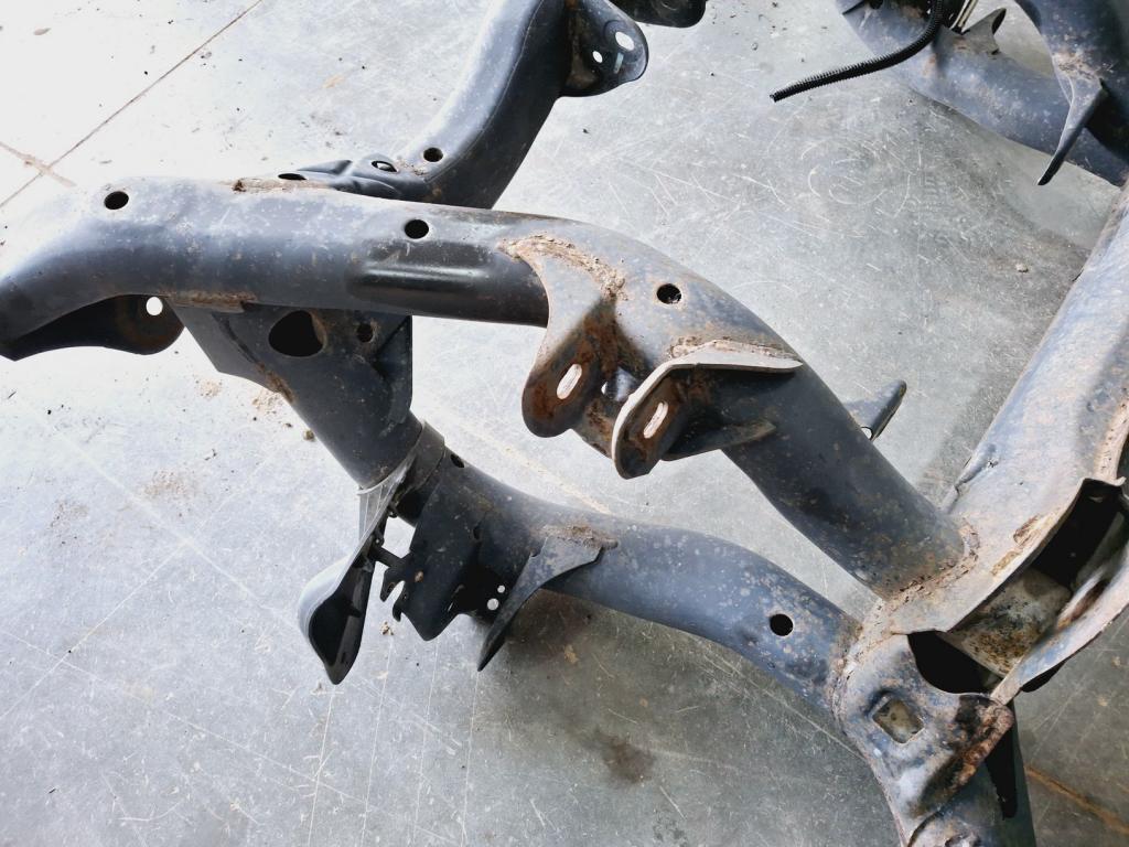 Балка задняя, 4000 рублей, Пермь