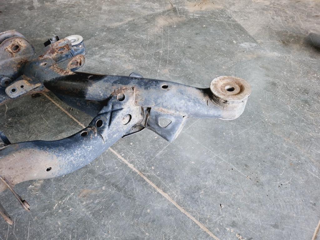 Балка задняя, 4000 рублей, Пермь