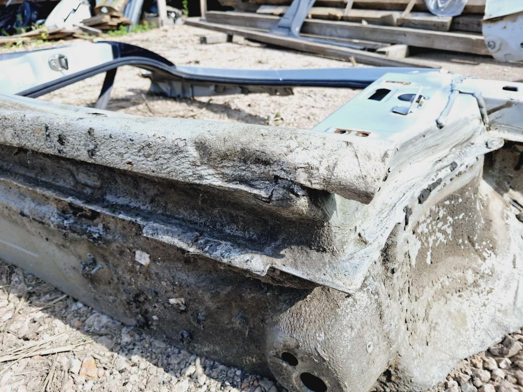 Порог со стойкой правый, 10000 рублей, Пермь