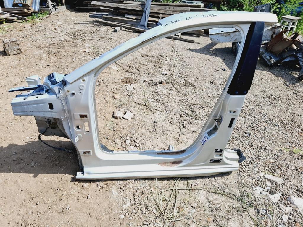 Порог со стойкой левый, 10000 рублей, Пермь