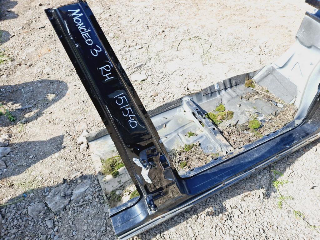 Порог со стойкой правый, 5000 рублей, Пермь