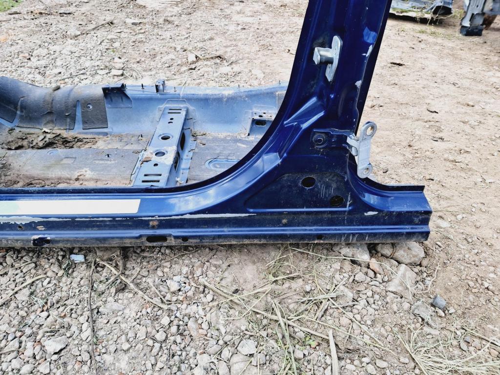 Порог со стойкой левый, 7000 рублей, Пермь