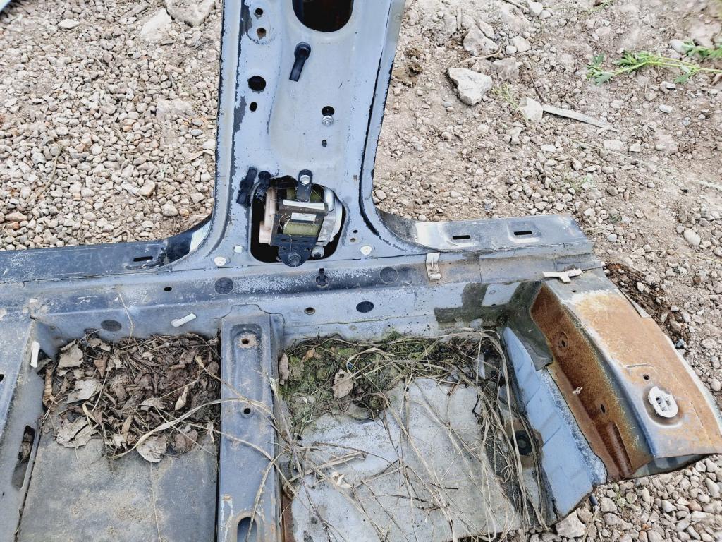 Порог со стойкой правый, 4000 рублей, Пермь