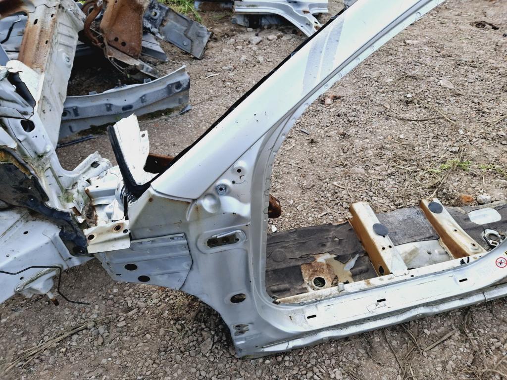 Порог со стойкой левый, 10000 рублей, Пермь