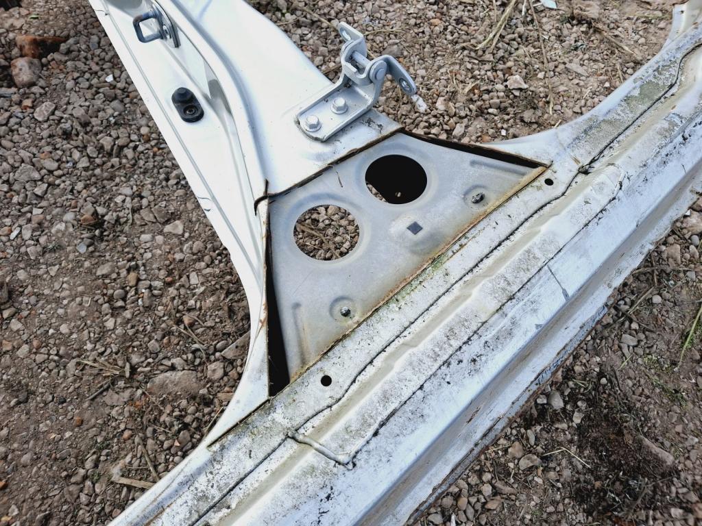 Порог со стойкой левый, 10000 рублей, Пермь