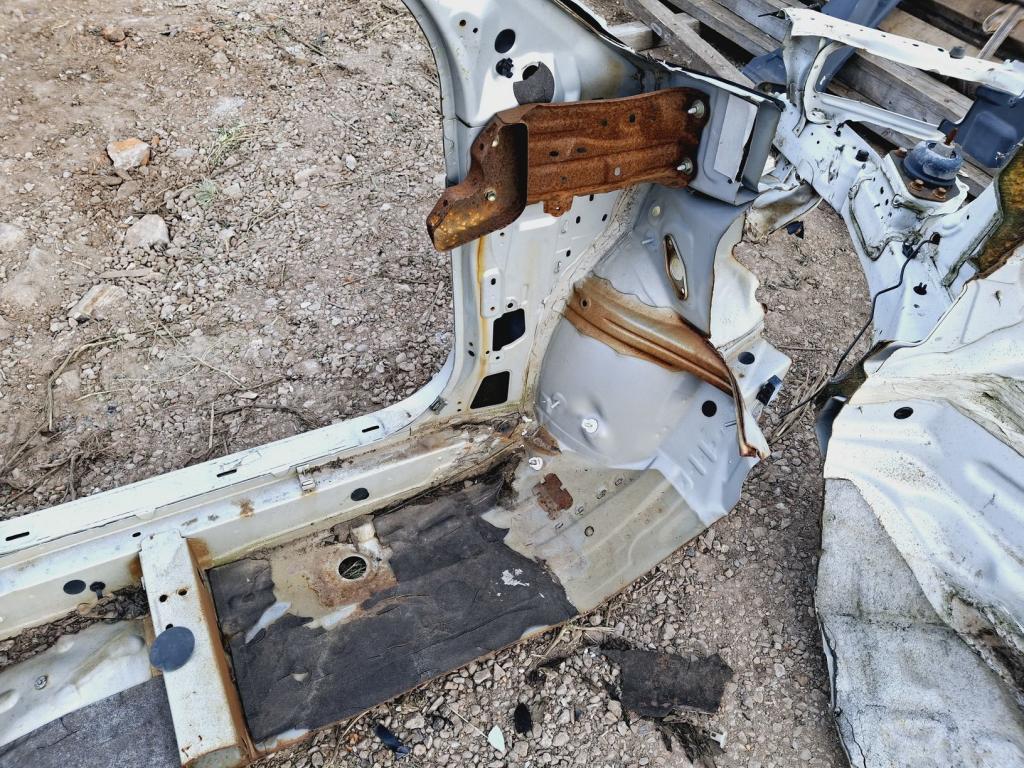 Порог со стойкой левый, 10000 рублей, Пермь