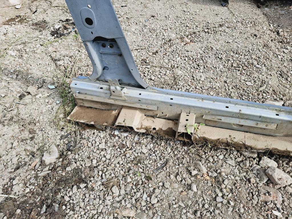 Порог со стойкой левый, 4000 рублей, Пермь