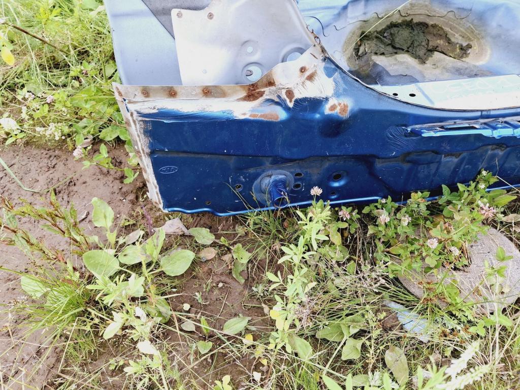 Панель задняя, 10000 рублей, Пермь