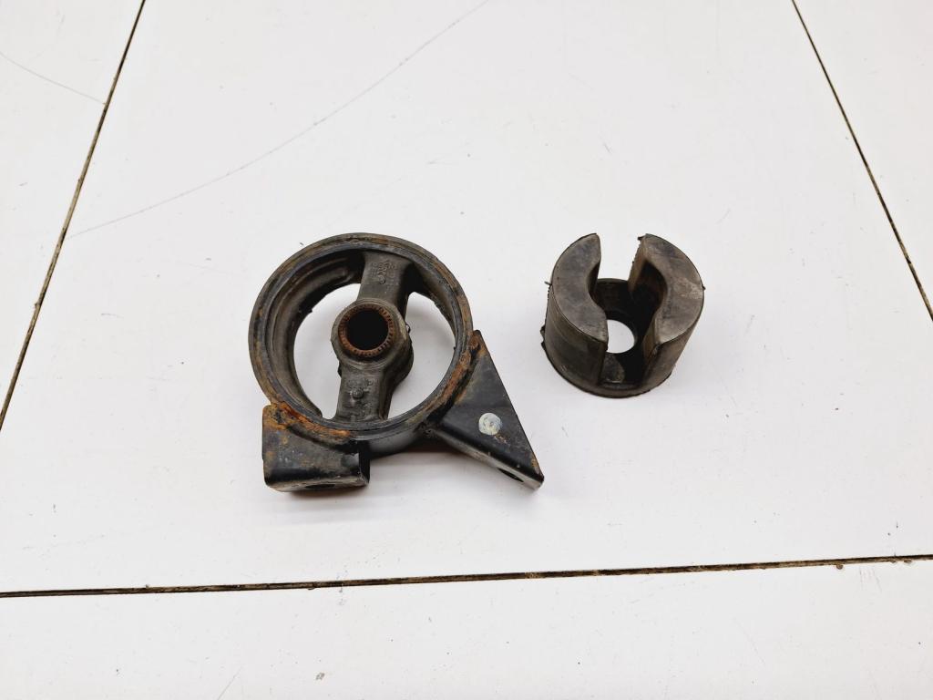 Опора двигателя задняя, 1000 рублей, Пермь