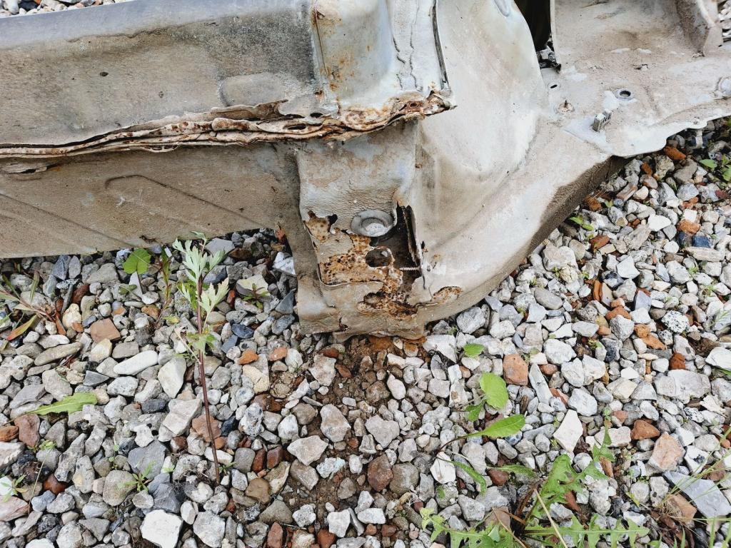 Порог со стойкой правый, 5000 рублей, Пермь