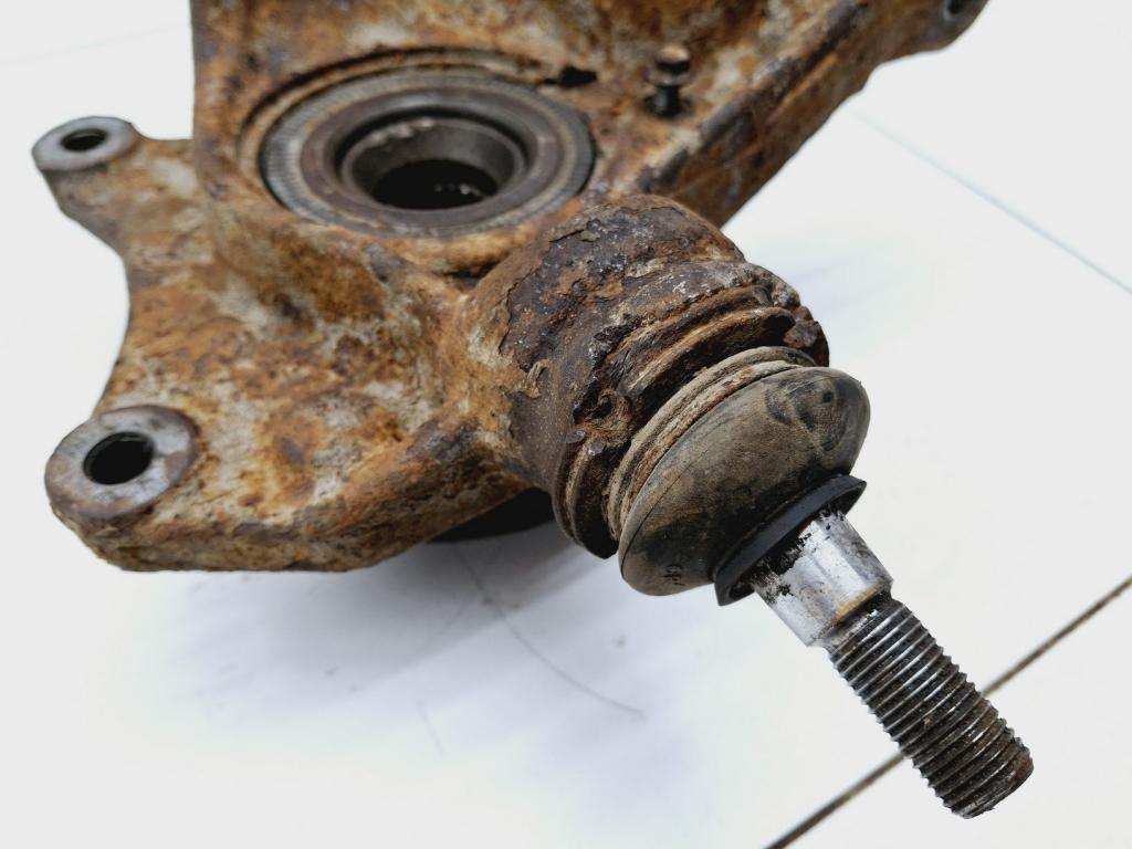 Кулак поворотный передний правый, 3000 рублей, Пермь