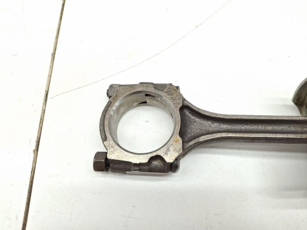 Поршень с шатуном, 1500 рублей, Пермь