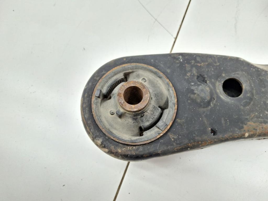 Рычаг передний правый, 2000 рублей, Пермь