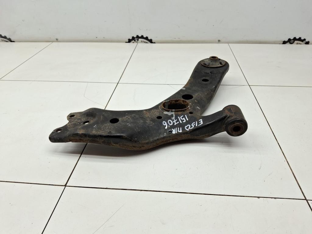 Рычаг передний правый, 2000 рублей, Пермь