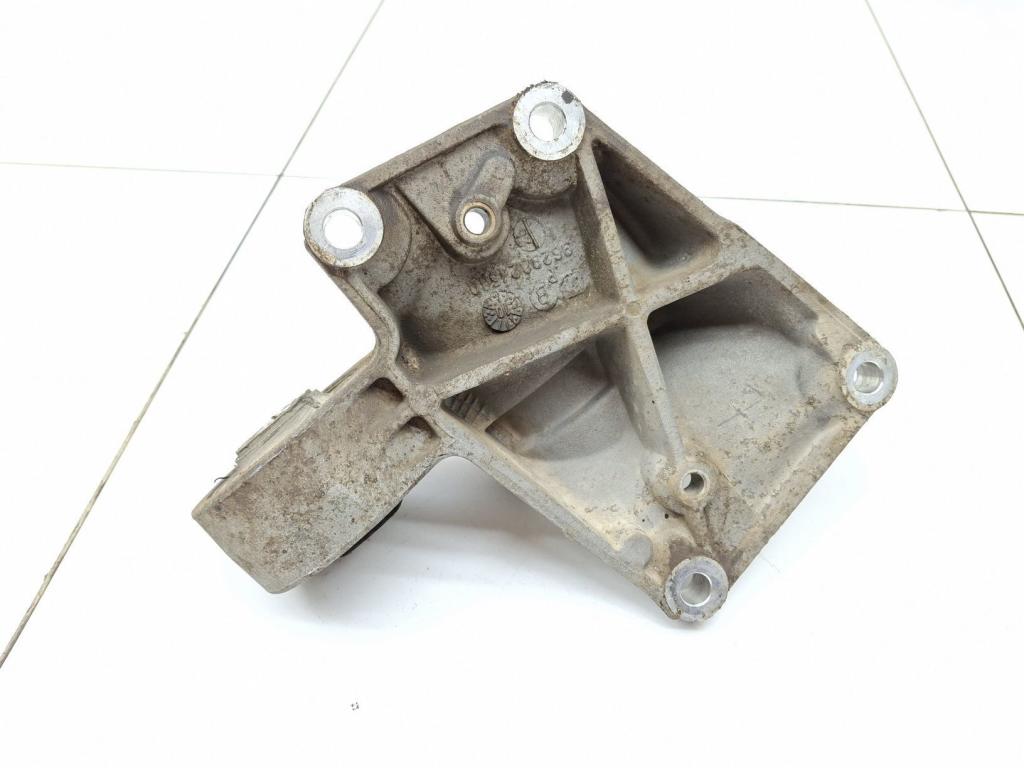 Кронштейн промежуточного вала привода, 2000 рублей, Пермь