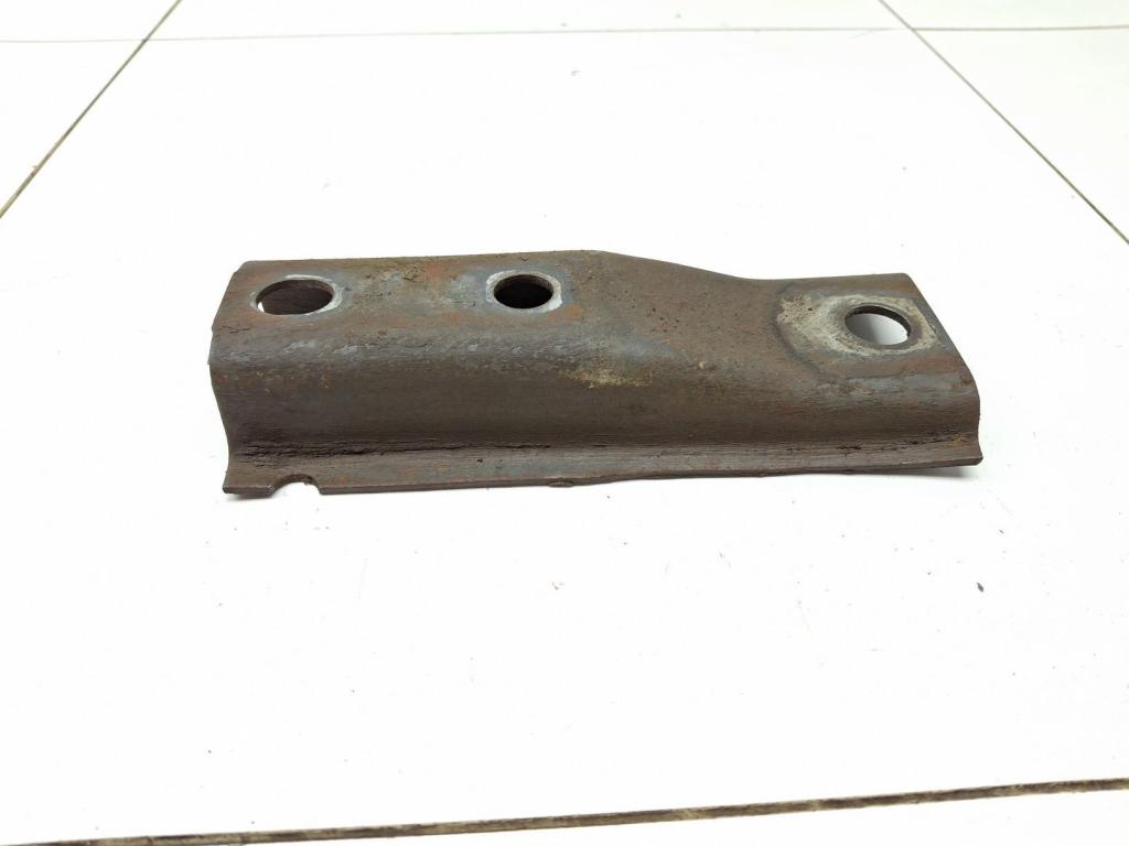 Кронштейн подрамника, 500 рублей, Пермь