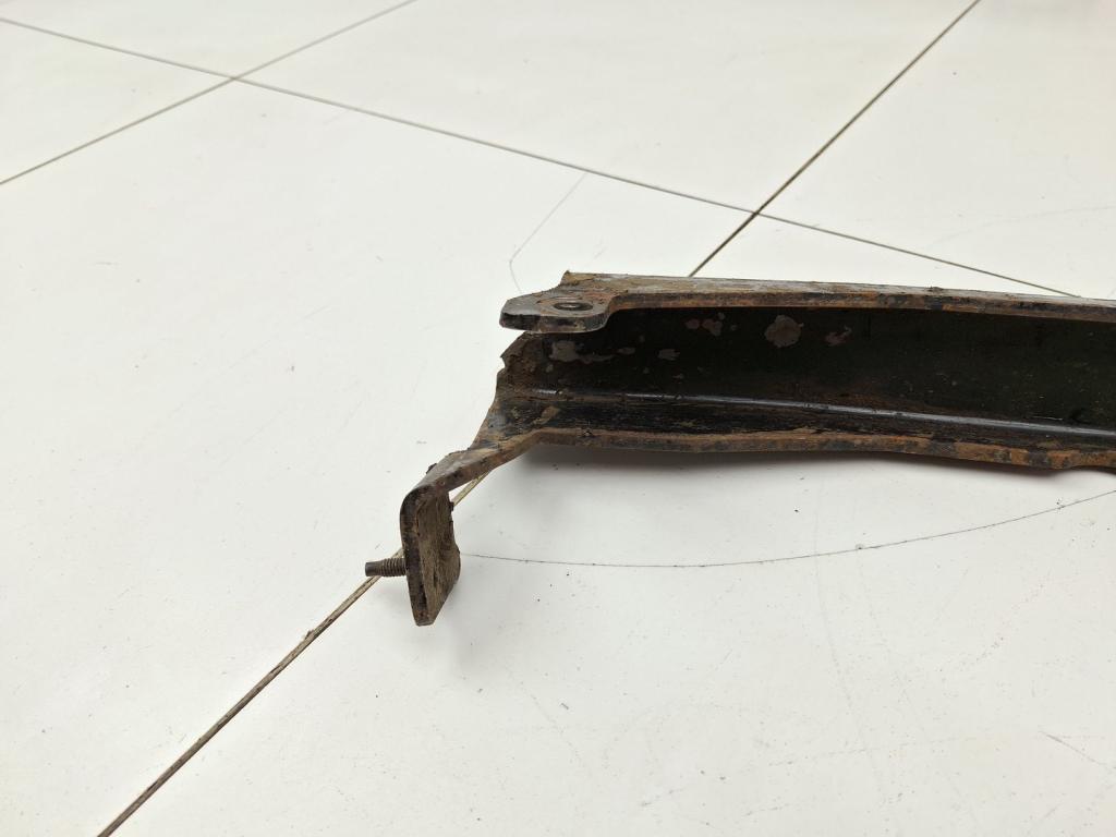 Кронштейн двигателя, 1000 рублей, Пермь