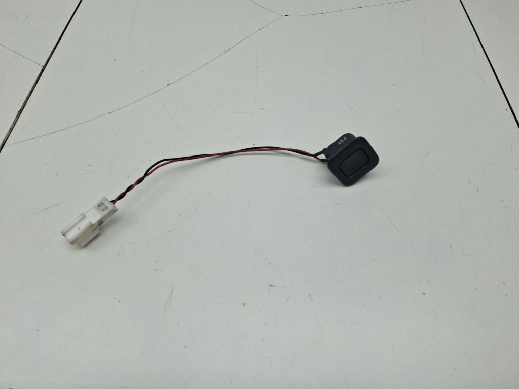 Кнопка открывания багажника, 1000 рублей, Пермь